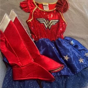 SMALL
Has belt
Selling as is
$15 OBO